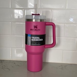 Stanley Adventure Quencher 40oz Tumbler - Azalea - BRAND NEW - Limited Edition